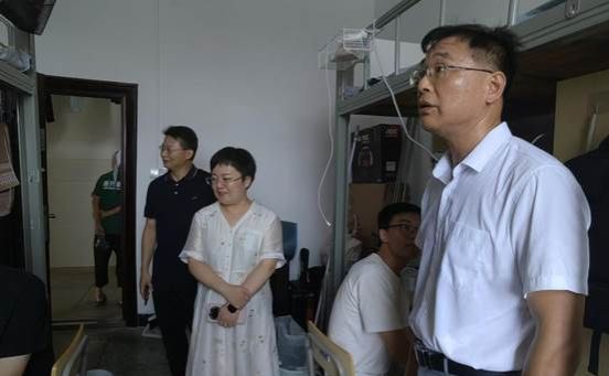 e6843535f5de8f3d84553ff04338890