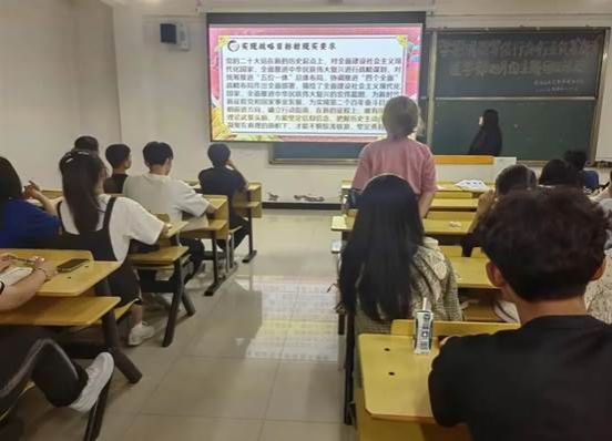 mmexport1700041797473